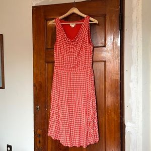 Beautiful red daisy print Maeve summer dress